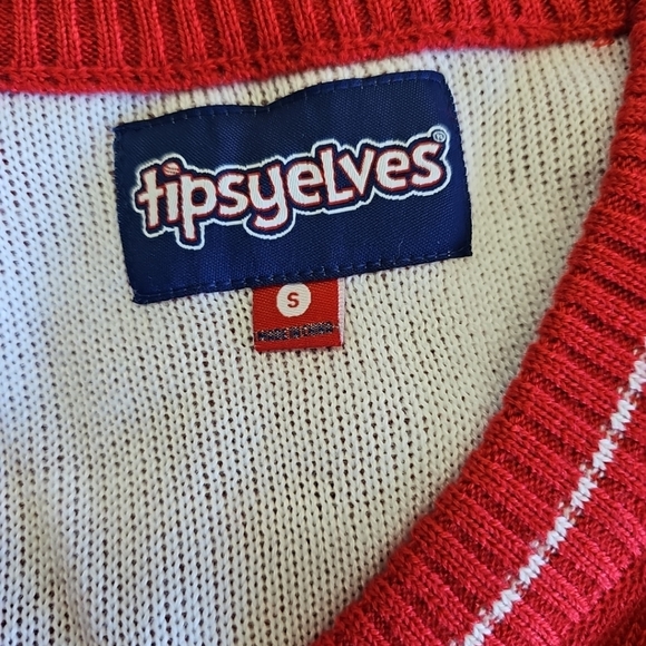 NWT Tipsy Elves Women's Size Small Canada Canadian Maple Leaf Vneck Sweater - Picture 7 of 11